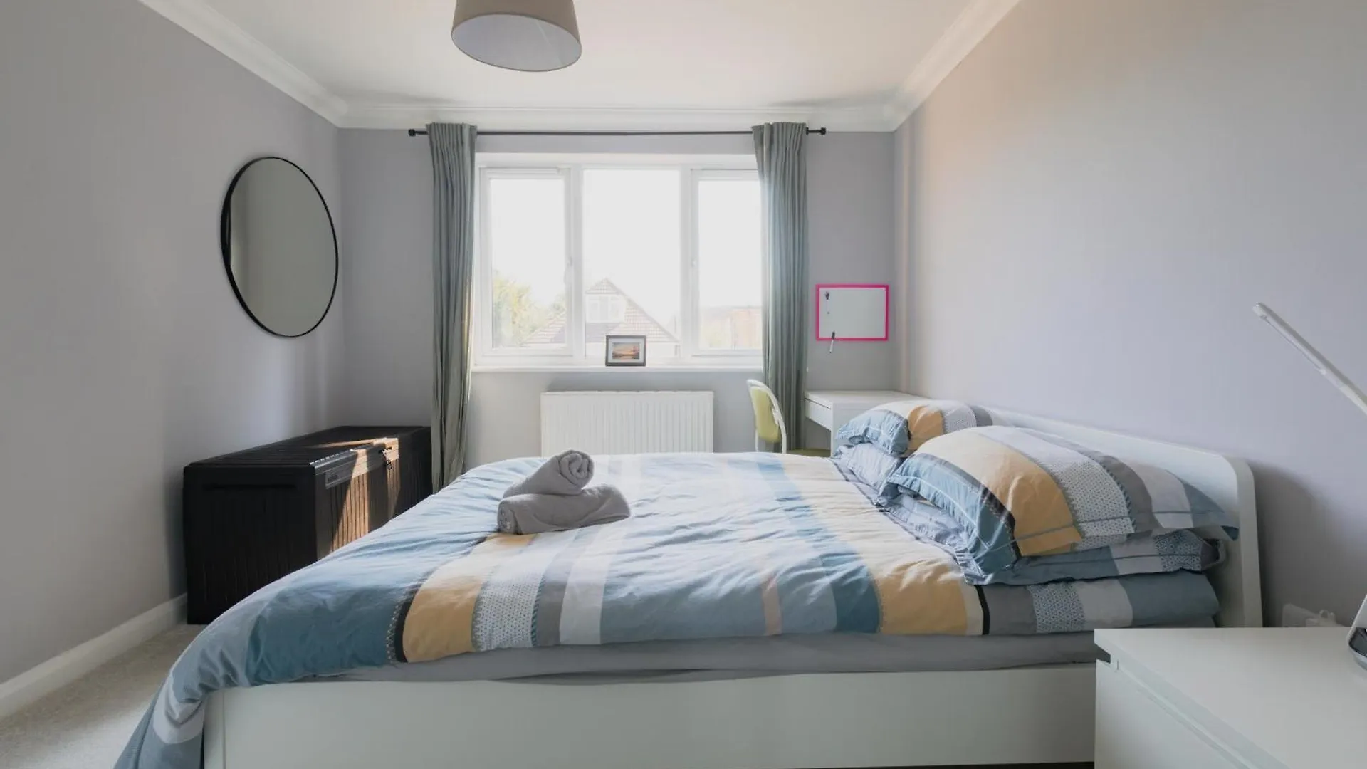 Apartment Stylish Two Bedroom Flat Near Town Centre Bournemouth